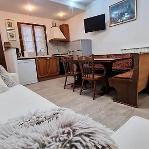 https://7-posti-letto-piste-da-scii-parcheggio-gratis.it-lombardy.com